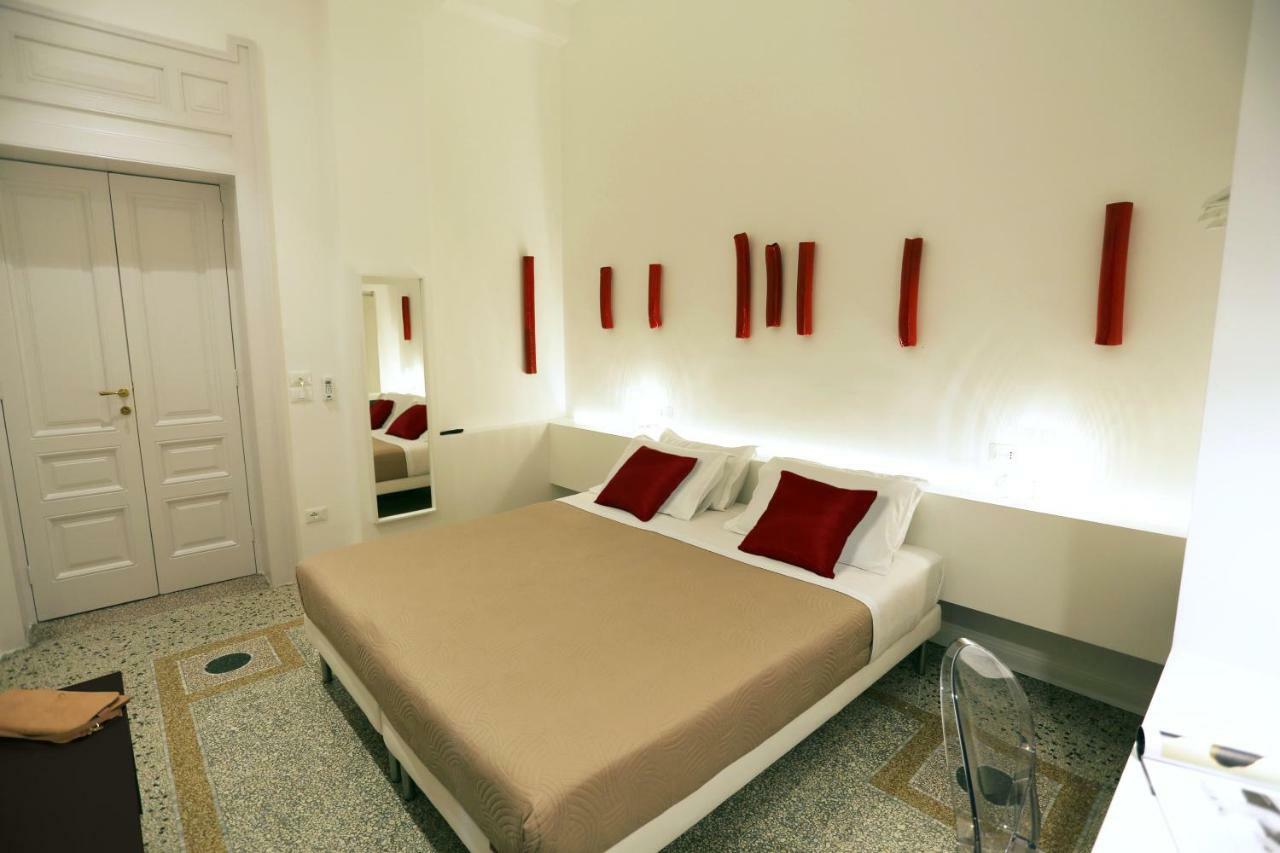 Re Ruggero Rooms Reggio di Calabria Eksteriør billede