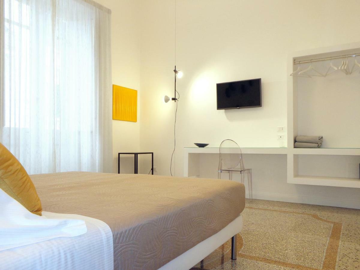Re Ruggero Rooms Reggio di Calabria Eksteriør billede